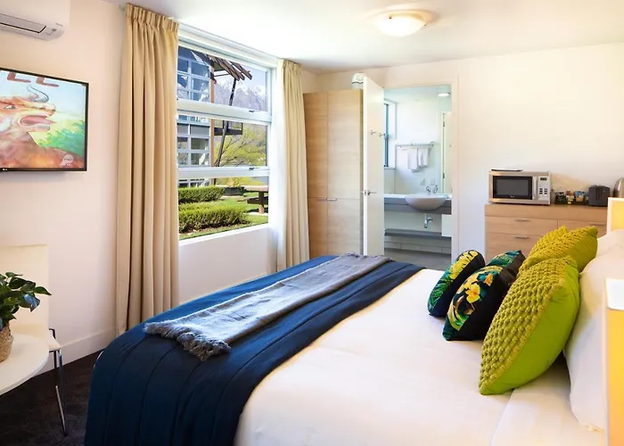 Beach hotel: Hello Qt Marina